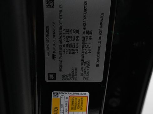 Used 2023 Chevrolet Tahoe RST w/ RST Performance Edition image 27