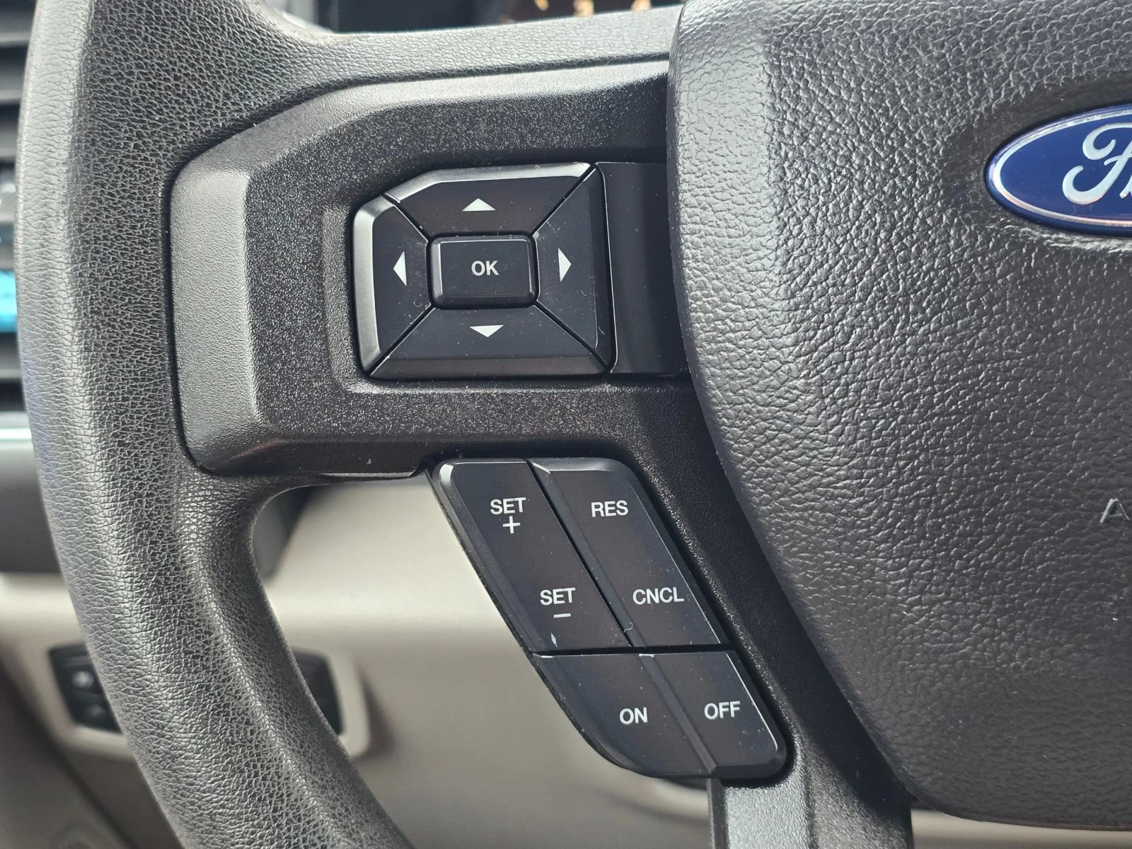 Used 2018 Ford F150 XLT AWD/4WD image 23