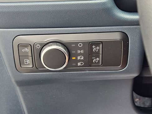 New 2026 Ford Maverick XL FWD image 14