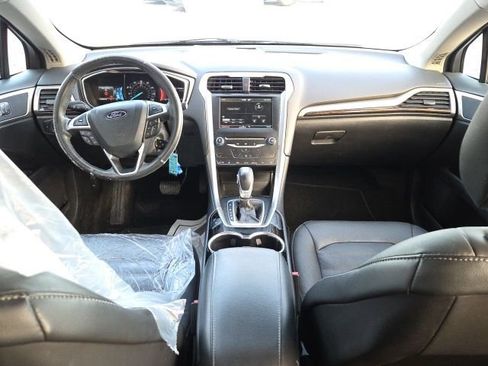 Used 2014 Ford Fusion SE w/ Equipment Group 202A image 15