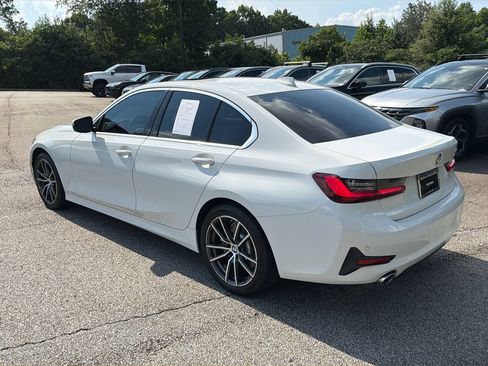 Used 2022 BMW 330i Sedan w/ Driving Assistance Package RWD image 5