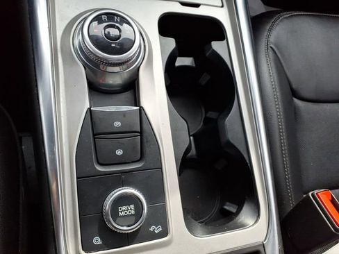 Certified 2023 Ford Explorer Limited w/ Limited Technology Package image 24