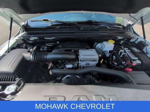 Used 2023 RAM 1500 Big Horn AWD/4WD image 31