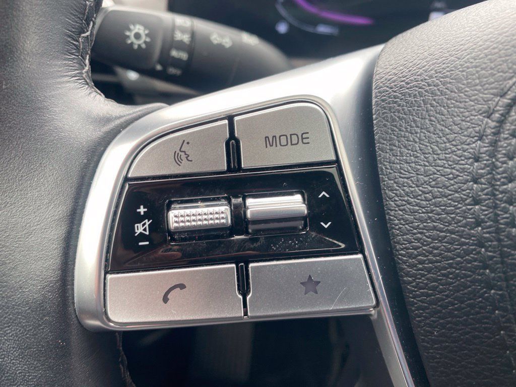 Used 2024 Kia Telluride EX AWD/4WD image 14