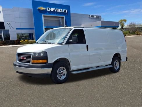 Used 2024 GMC Savana 2500 w/ Driver Convenience Package RWD image 34