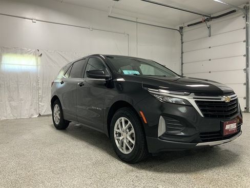 Used 2022 Chevrolet Equinox LT image 4