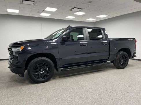 Used 2024 Chevrolet Silverado 1500 RST w/ Convenience Package II AWD/4WD image 6