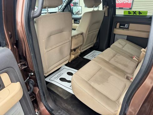 Used 2012 Ford F150 XLT w/ XLT Chrome Pkg image 9