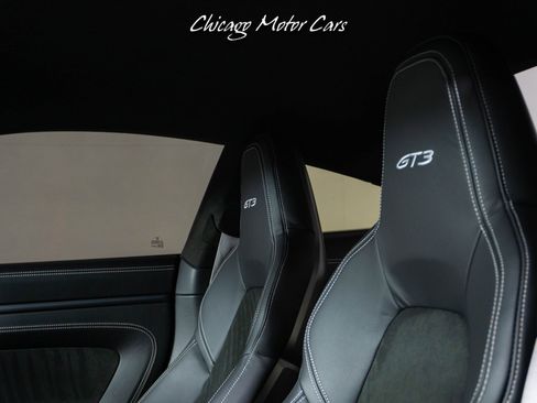 Used 2022 Porsche 911 GT3 image 28