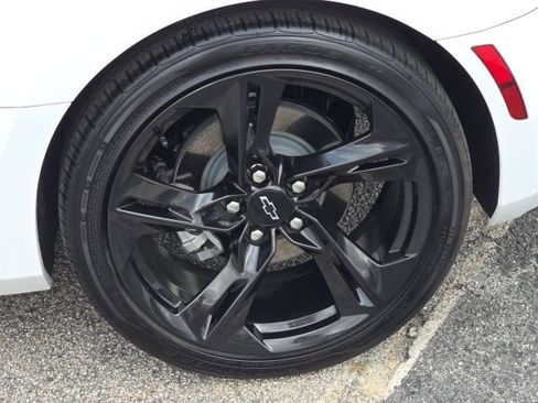 Used 2023 Chevrolet Camaro LT w/ RS Package image 10