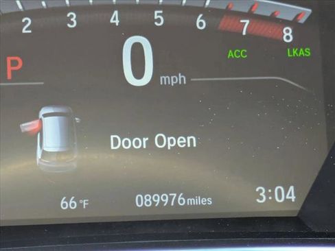 Used 2018 Honda CR-V EX image 10