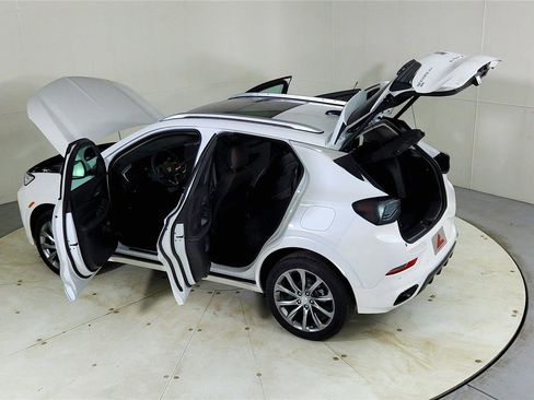 Used 2026 Buick Encore GX Avenir w/ Avenir Technology Package image 26