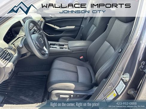 Used 2018 Honda Accord EX image 13