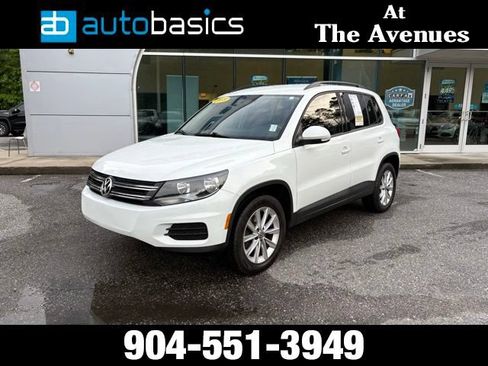 Used 2018 Volkswagen Tiguan Limited w/ Premium Package FWD image 1