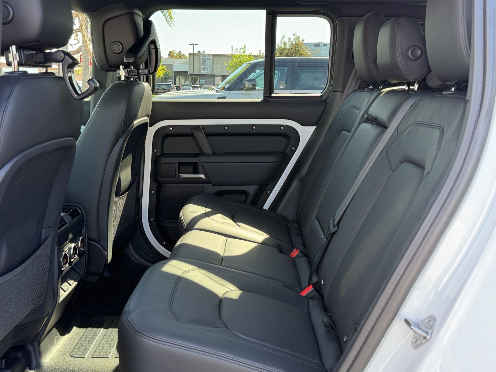New 2026 Land Rover Defender 110 S AWD/4WD image 21