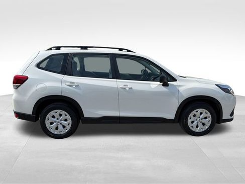 Used 2024 Subaru Forester AWD/4WD image 8
