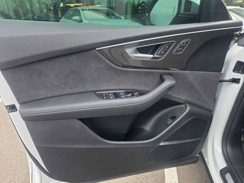 Used 2023 Audi SQ8 Premium Plus w/ Executive Package image 13