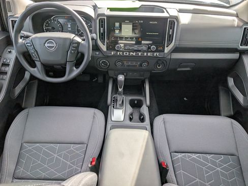 New 2025 Nissan Frontier SV image 8