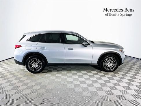 Certified 2026 Mercedes-Benz GLC 300 image 8