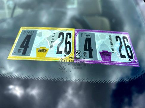 Used 2009 BMW 128i Convertible image 25