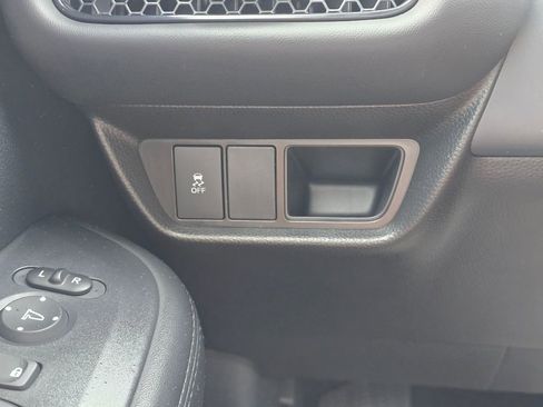 New 2026 Honda HR-V LX image 14