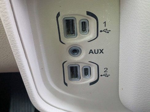 Used 2019 RAM 1500 Big Horn AWD/4WD image 23