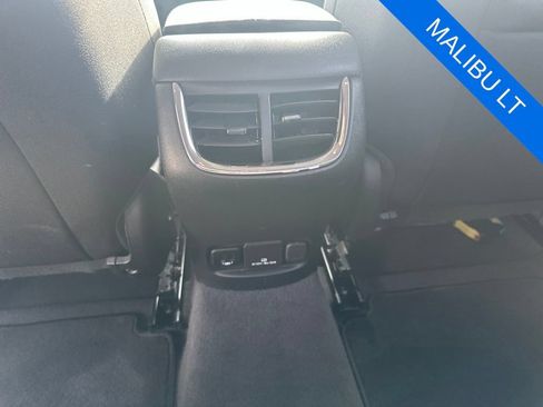 Used 2018 Chevrolet Malibu LT w/ Driver Confidence Package FWD image 23