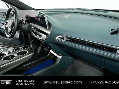 Certified 2024 Cadillac Lyriq Luxury w/ Nappa Leather Package image 26