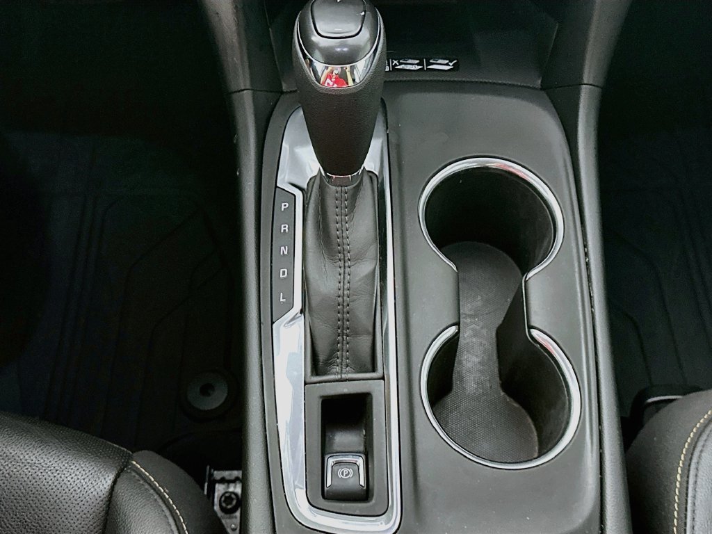 Used 2020 Chevrolet Equinox Premier FWD image 16