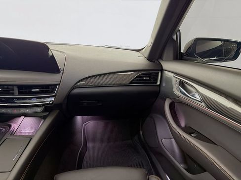 Certified 2025 Cadillac CT5 V w/ LPO, ONYX Package AWD/4WD image 22