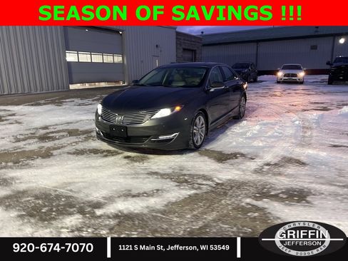 Used 2016 Lincoln MKZ AWD w/ Equipment Group 300A Reserve image 3