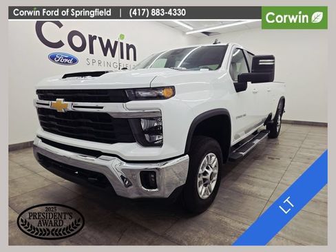 Used 2025 Chevrolet Silverado 2500 LT w/ Convenience Package AWD/4WD image 1