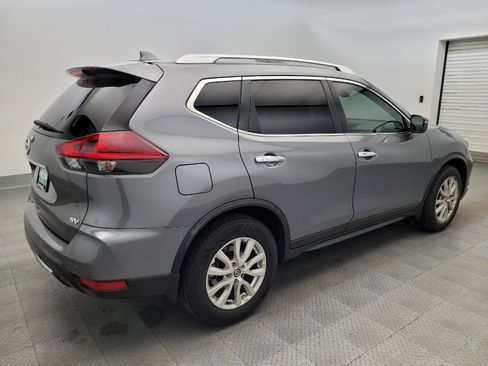 Used 2019 Nissan Rogue SV FWD image 10