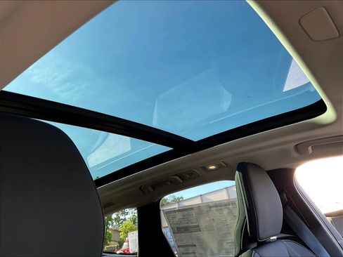 New 2026 Volvo XC60 T8 Plus w/ Climate Package image 29