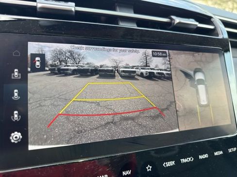 Used 2023 Hyundai Tucson Limited w/ Cargo Package image 12