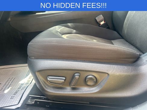 Used 2023 Toyota Camry LE FWD image 22