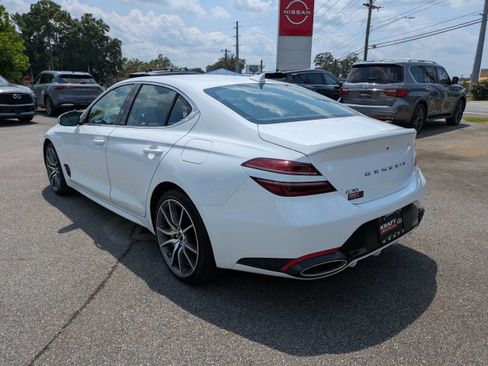 Used 2025 Genesis G70 2.5T RWD image 6