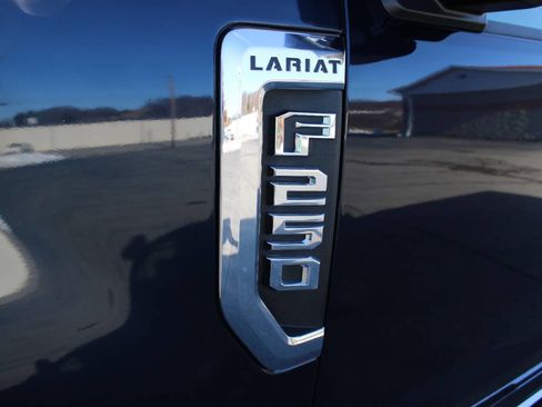 Used 2022 Ford F250 Lariat w/ Lariat Value Package image 9