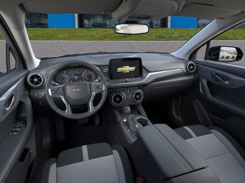 New 2026 Chevrolet Blazer LT w/ Convenience Package AWD/4WD image 3