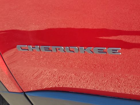 New 2026 Jeep Cherokee Limited AWD/4WD image 15