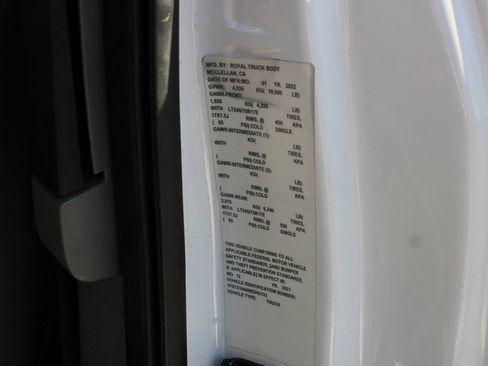 Used 2022 Ford F350 XL w/ Power Equipment Group RWD image 46