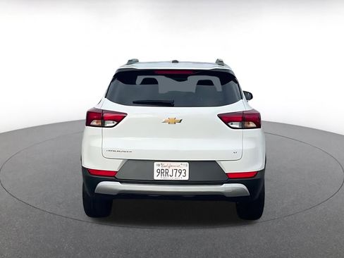Used 2025 Chevrolet TrailBlazer LT image 12