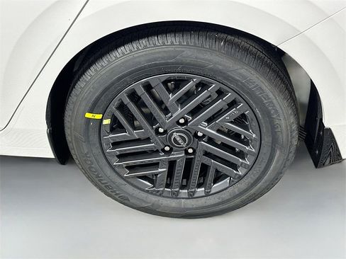 New 2026 Nissan Sentra SV w/ SV Convenience Package image 7