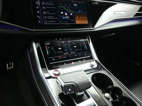 Used 2025 Audi SQ8 Premium Plus AWD/4WD image 11