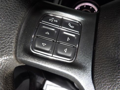 Used 2019 RAM 1500 Tradesman w/ Tradesman SXT Package image 19