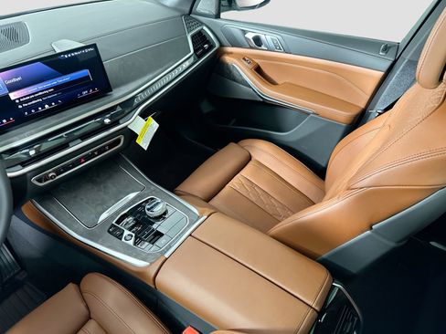 New 2026 BMW X5 sDrive40i w/ Executive Package image 24