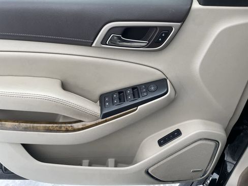 Used 2016 GMC Yukon Denali w/ Open Road Package image 38