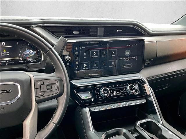 Used 2025 GMC Sierra 2500 Denali w/ Denali Reserve Package AWD/4WD image 8