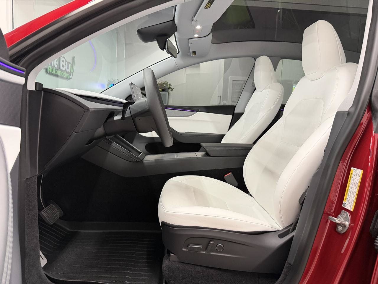 Used 2026 Tesla Model Y AWD image 8