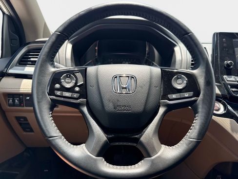 Used 2024 Honda Odyssey Touring image 26